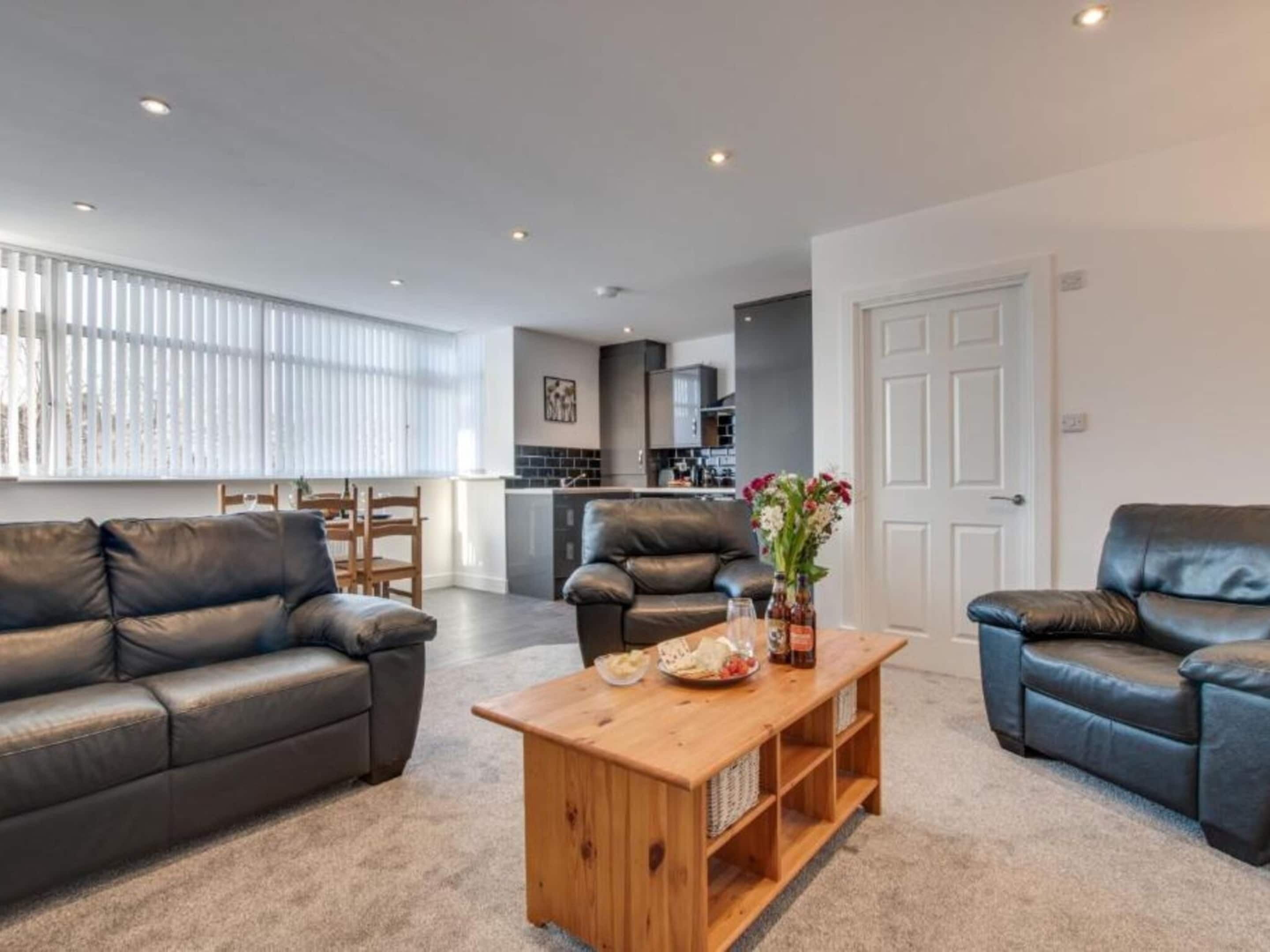 Apartment | Living area