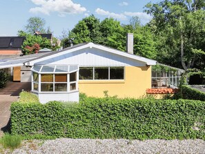 Unclassified image, 5 of 27, button - 6 Person Holiday Home in Albaek (Aalbaek)
