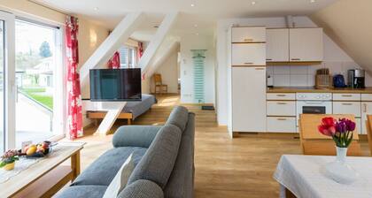 Oak Modern Retreat in Uberlingen