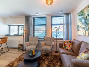 House | Living area - Modern Renovated Apartment in the Heart of Sneek (Sneek)