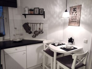 Private kitchen - Holiday Apartment Baltic Sea Sweetheart (Timmendorfer Strand)