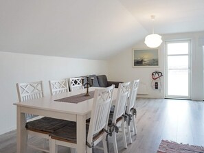 House | Dining