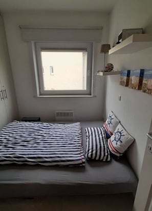 Casa | 2 camere, con arredamento individuale, ferro/asse da stiro