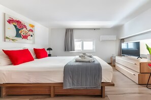 1 bedroom, iron/ironing board, free WiFi, bed sheets