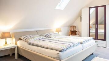 House | 1 bedroom, iron/ironing board