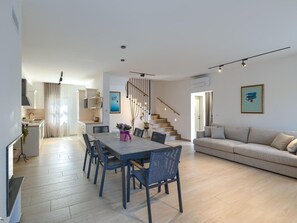 Uklassifisert bilde, 5 av 31, knapp