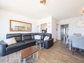 Apartment | Dining - Apartment With sun Facing Terrace (Middelkerke)