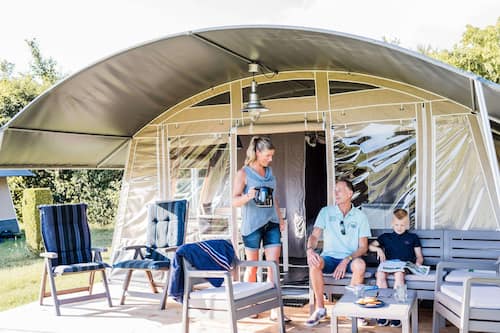 Tent | Exterieur