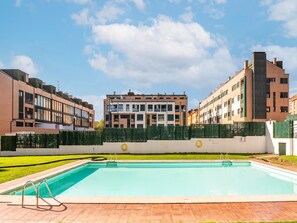 Appartement | Zwembad | Een buitenzwembad