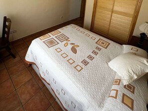 3 bedrooms - Belvilla by OYO Single Chalet en La Adrada (La Adrada)