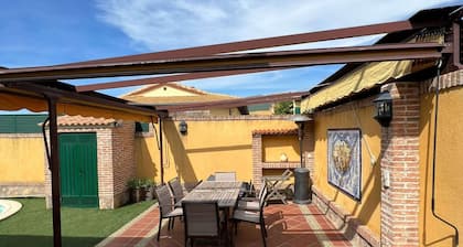 Belvilla by OYO Single Chalet en La Adrada