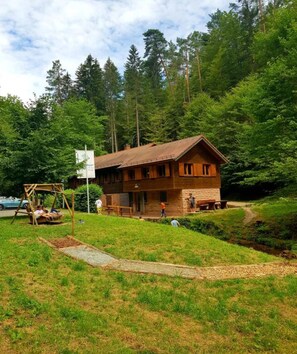 Exterior - Holiday Home Kobel Comfortable Vacation Home (Elmstein)