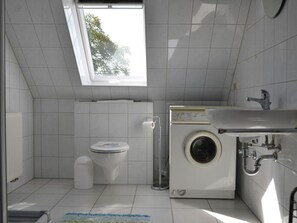Bathroom - Holiday Apartment Nature View (Feldberger Seenlandschaft)