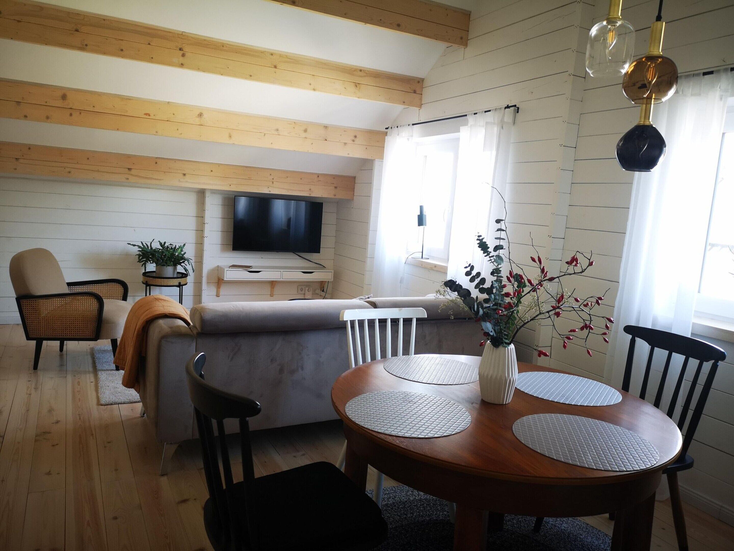 Apartment | Dining