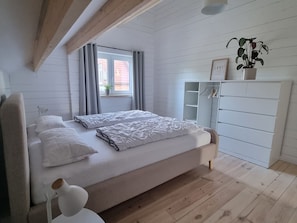 Apartment | 2 bedrooms, individually furnished
