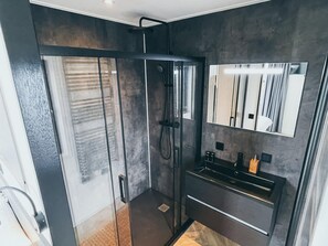 独立别墅 | 浴室