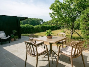 House | Bahagian luar