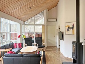 Living area - 4 Star Holiday Home in Hasle (Hasle)