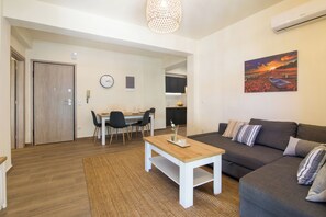 Appartement Ville | Aire de séjour | Téléviseur à écran plat