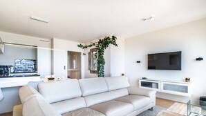 Unclassified image, 4 of 44, button - Apartment by Zeedijk With Sea View (Koksijde)