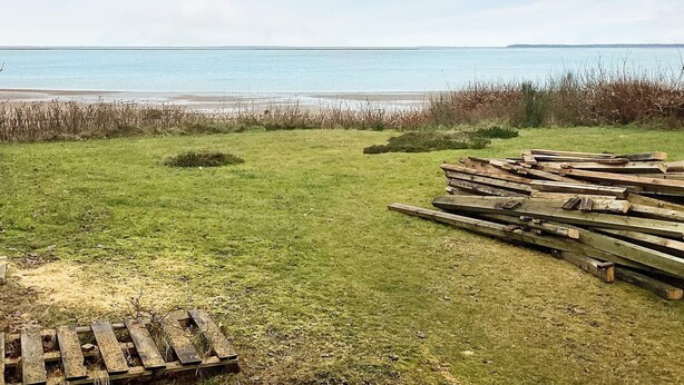 House | Beach - 4 Person Holiday Home in Esbjerg V (Esbjerg)