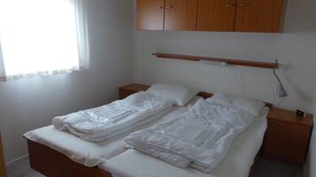 Chalet | 2 kamar tidur dan dilengkapi dengan perabotan berbeda-beda