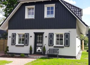 Exterior - House Summerlove Comfortable Vacation Home (Ostseebad Prerow)