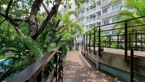 Exterior - Pool Access View Laguna Beach Resort 3 Condo (Pattaya)