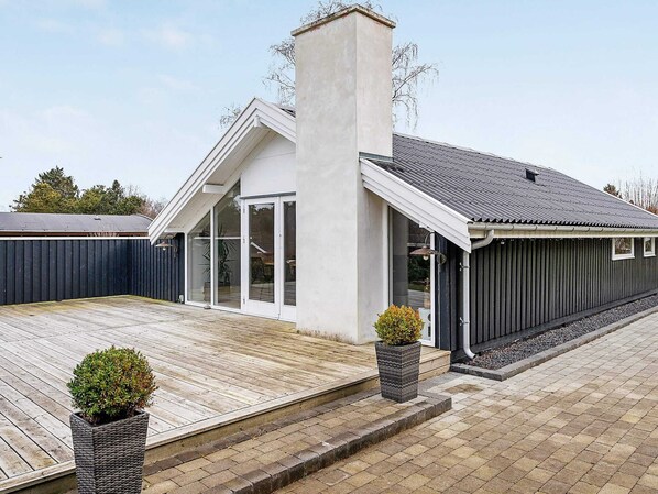 House | Exterior