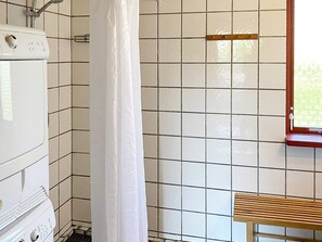 Bathroom - 6 Person Holiday Home in Aeroskobing (Aeroskobing)