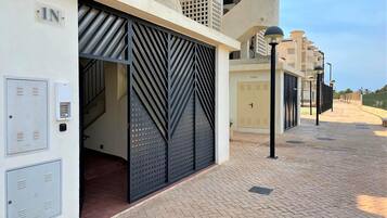 Apartment | Exterior