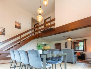 House | Dining - Typical Ardennes Chalet With hot tub (Waimes)