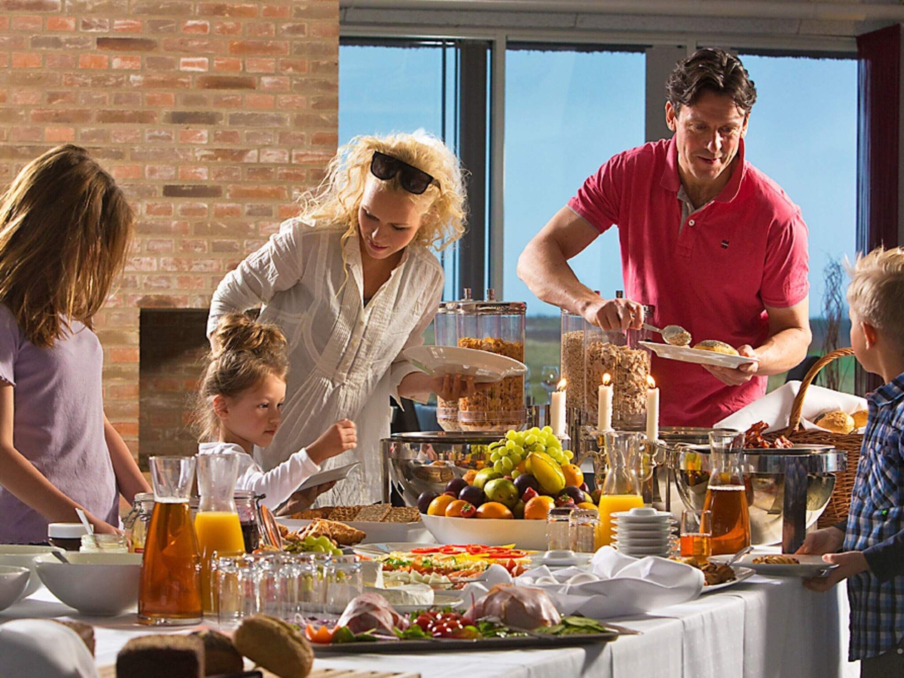 تناول الطعام