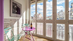 Villa | View from property - Belvilla by OYO Rambla Paris Apartment (Barcelona)