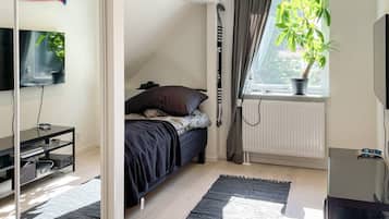 House | 4 bedrooms, individually furnished