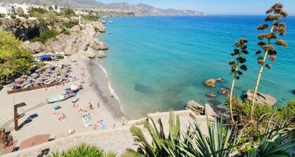Apartment in Spain Near the Beach