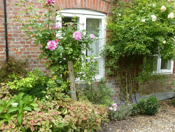 Exterior - Holiday Home Rike Comfortable Vacation Home (Emmelsbuell-Horsbuell)