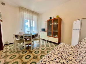 Apartment | Living room