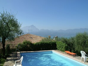 Villa | Pool | Indoor pool, outdoor pool - Villa in Torri With Pool & Mountain Views (Torri del Benaco)
