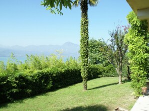 Villa | Exterior - Villa in Torri With Pool & Mountain Views (Torri del Benaco)