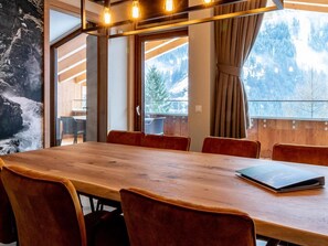 Living room - Stylish Penthouse, ski Lift at 600 m (Schruns)