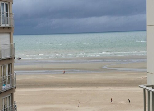 Apartment in Koksijde Near the Beach