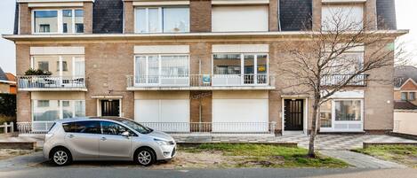 Apartment | Exterior