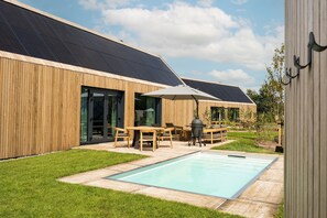 Exterior - Holiday Home in Drenthe With Private Pool (Appelscha)