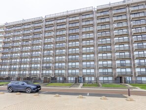 Exterior - Spacious Apartment on the 1st Floor (Middelkerke)