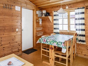 House | Dining