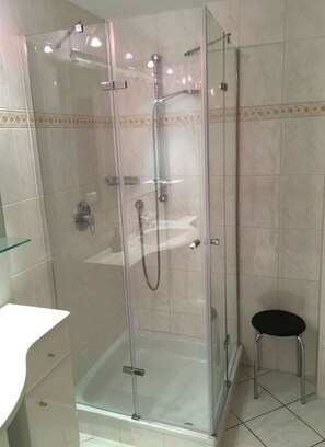 Apartment | Badezimmer | Handtücher