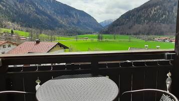 Apartment | Pemandangan dari hartanah