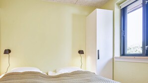 Unclassified image, 4 of 31, button - 4 Person Holiday Home in Ronne (Ronne)