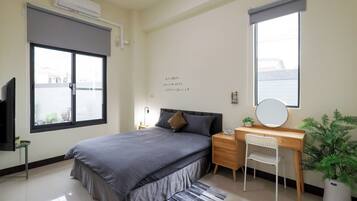 Comfort Double Room, 1 Double Bed, Non Smoking | Free WiFi, bed sheets